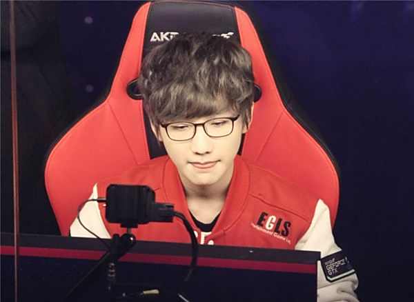 运艳桥凭借 运艳桥凭借